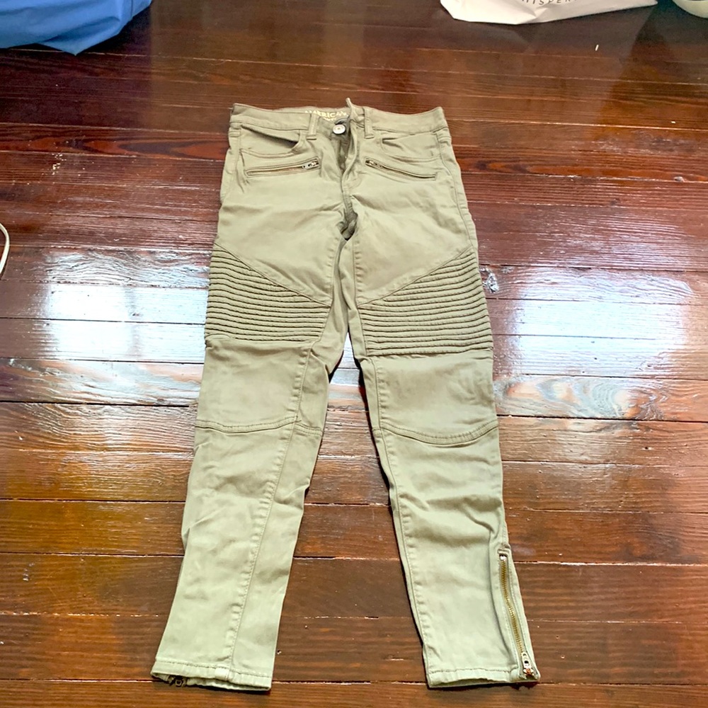 Cool jeans with lots of zippers and other fun detailing!